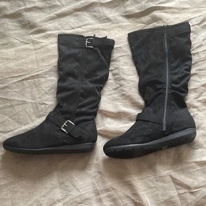 Zipper Wedge Boots